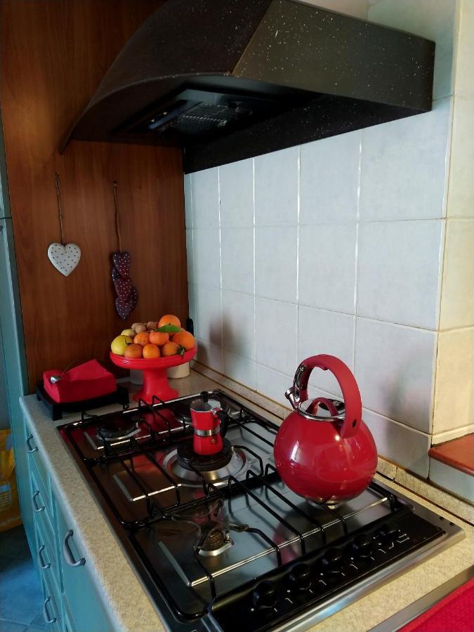 בית הארחה Monforte dʼAlba 	Cascina Roella מראה חיצוני תמונה